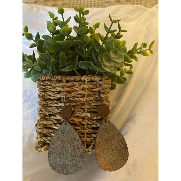 Earrings Lightweight Distressed Turquoise Blue Boho Peasant Look Trendy Casual - Picture 1 of 4